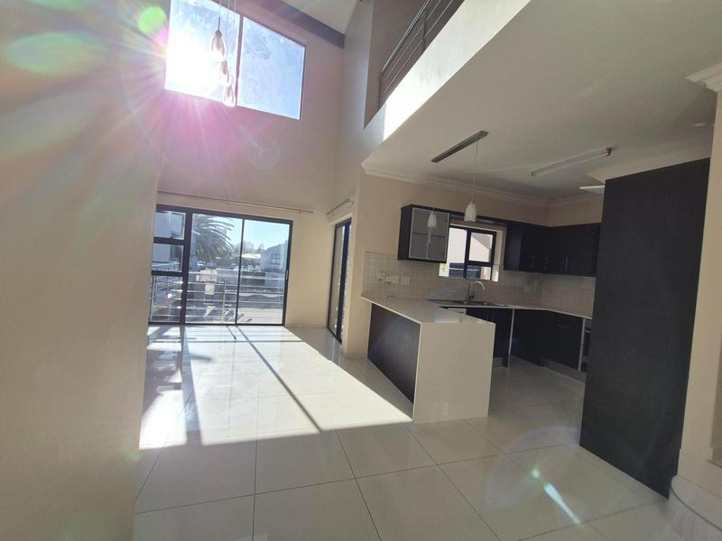 To Let 3 Bedroom Property for Rent in Bloubergrant Western Cape